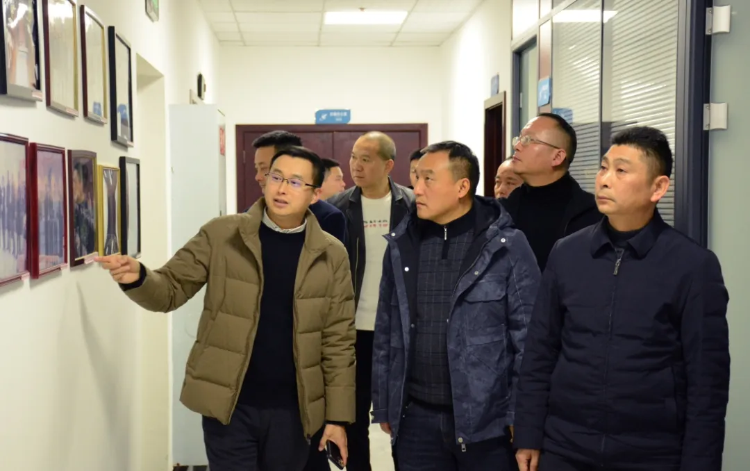 達州市通川區統戰部一行蒞臨揚升科技集團總部考察交流